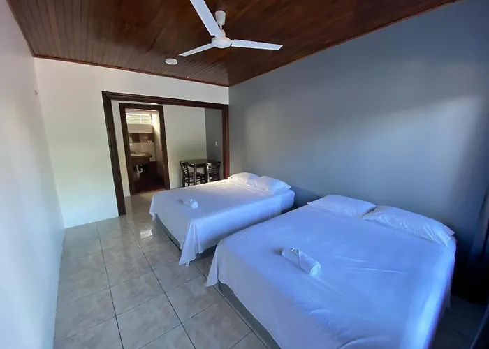 Puerto San Luis Hotel *